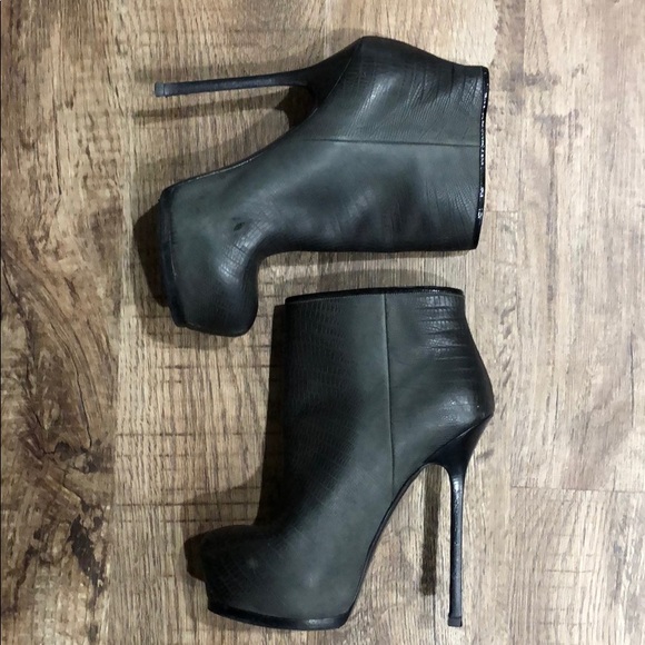 YSL Tribtoo Degrade Leather Platform Ankle Booties - Picture 2 of 8